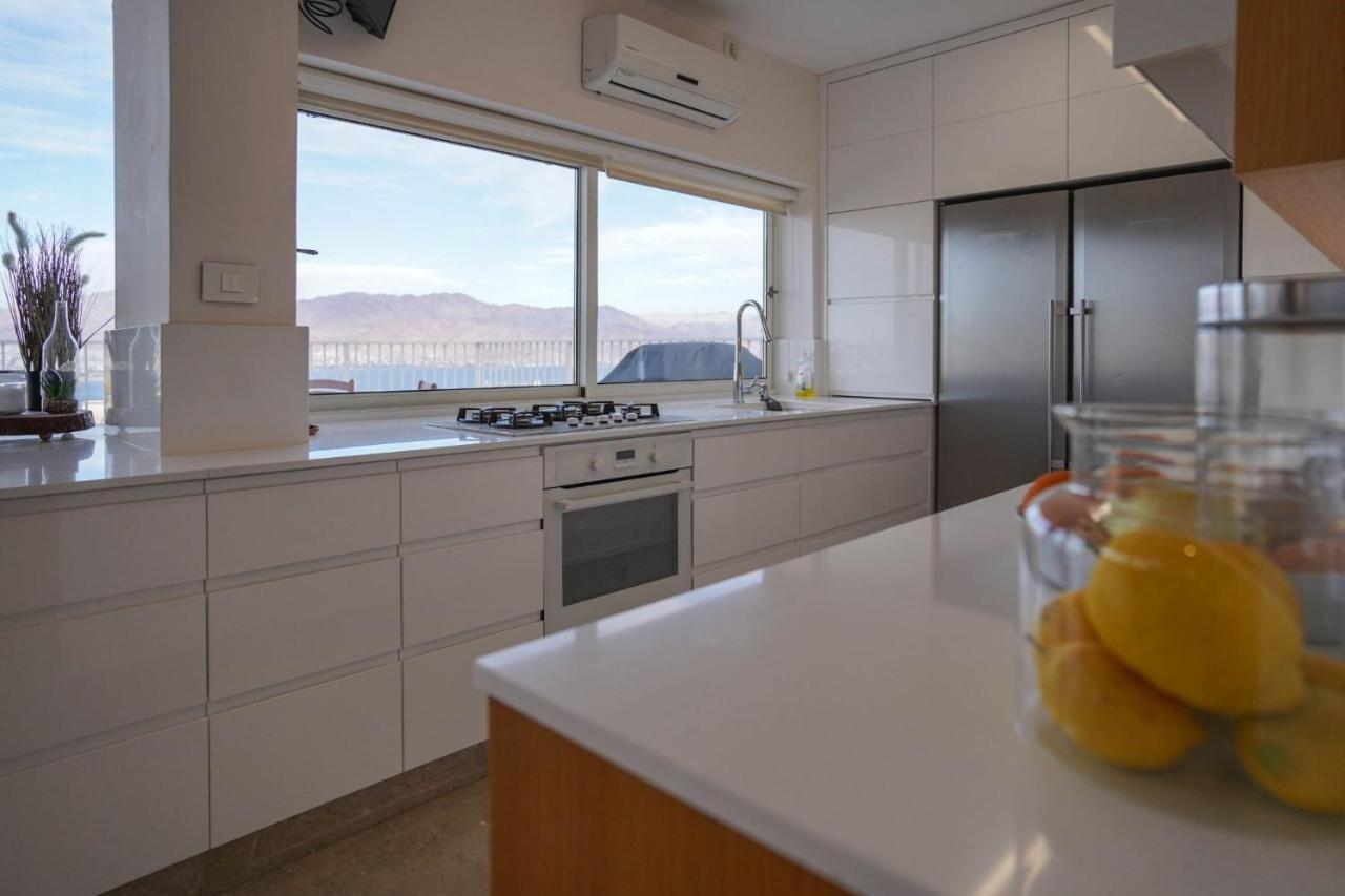High-Sky Penthouse By Yalarent Apartment Eilat Bagian luar foto