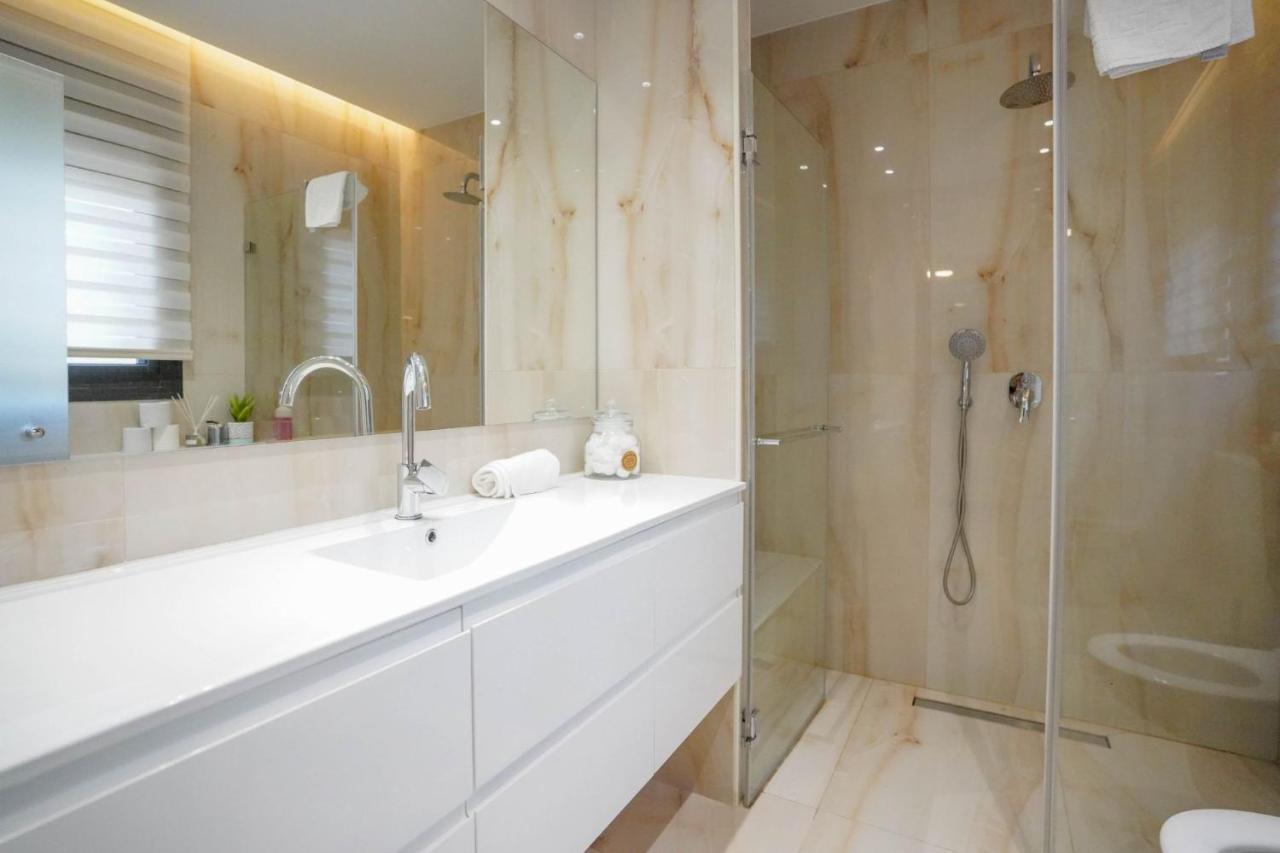 High-Sky Penthouse By Yalarent Apartment Eilat Bagian luar foto